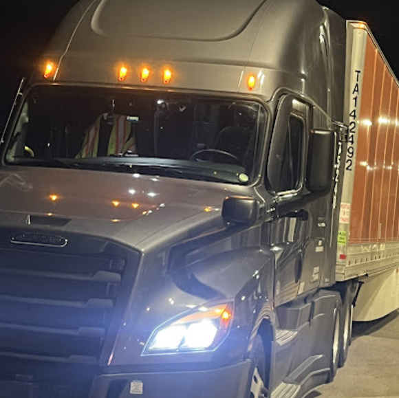 Meet your Posher, Edwin - Picture 1 of 1